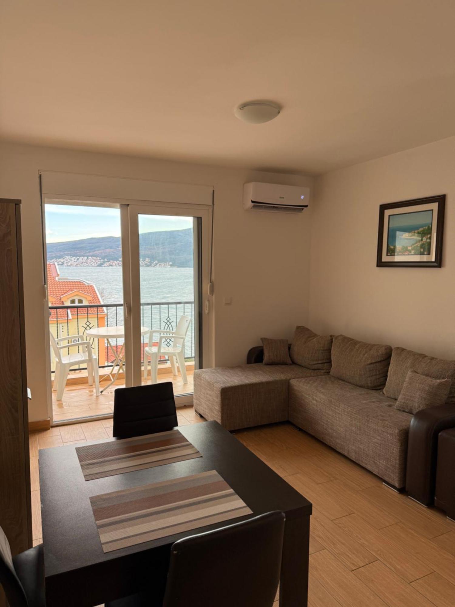 Royal View Bijela Apartment Herceg Novi Exterior photo